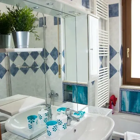 The Best Accomodation In * Верона