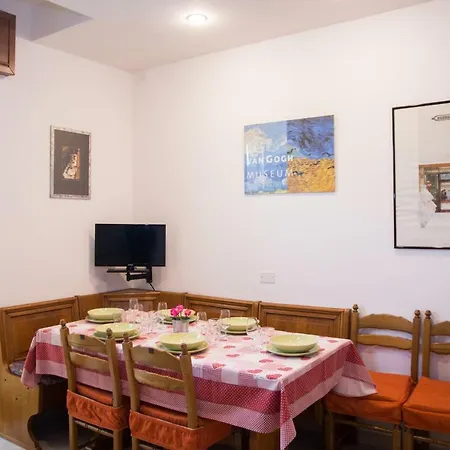 아파트 The Best Accomodation In *